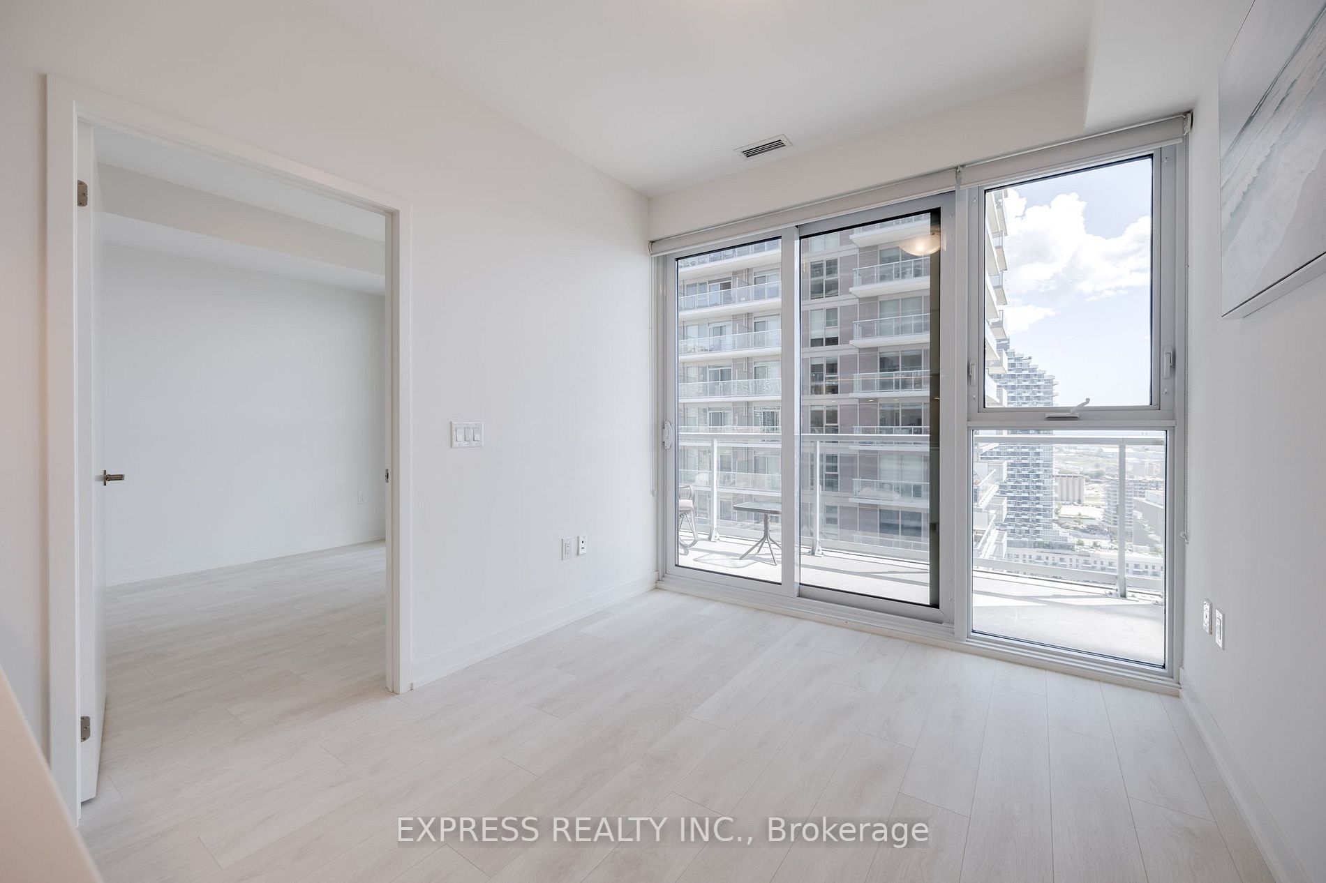 15 Lower Jarvis Street #3001