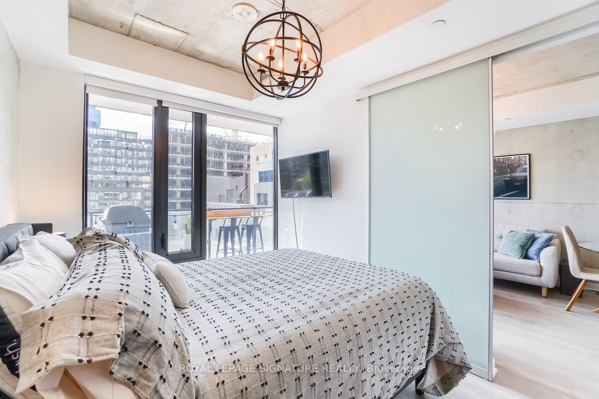 55 Ontario St, #505