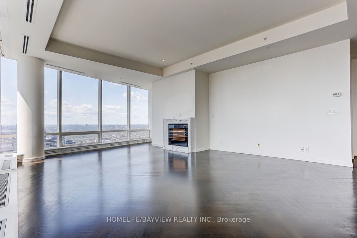 180 University Ave, #5501