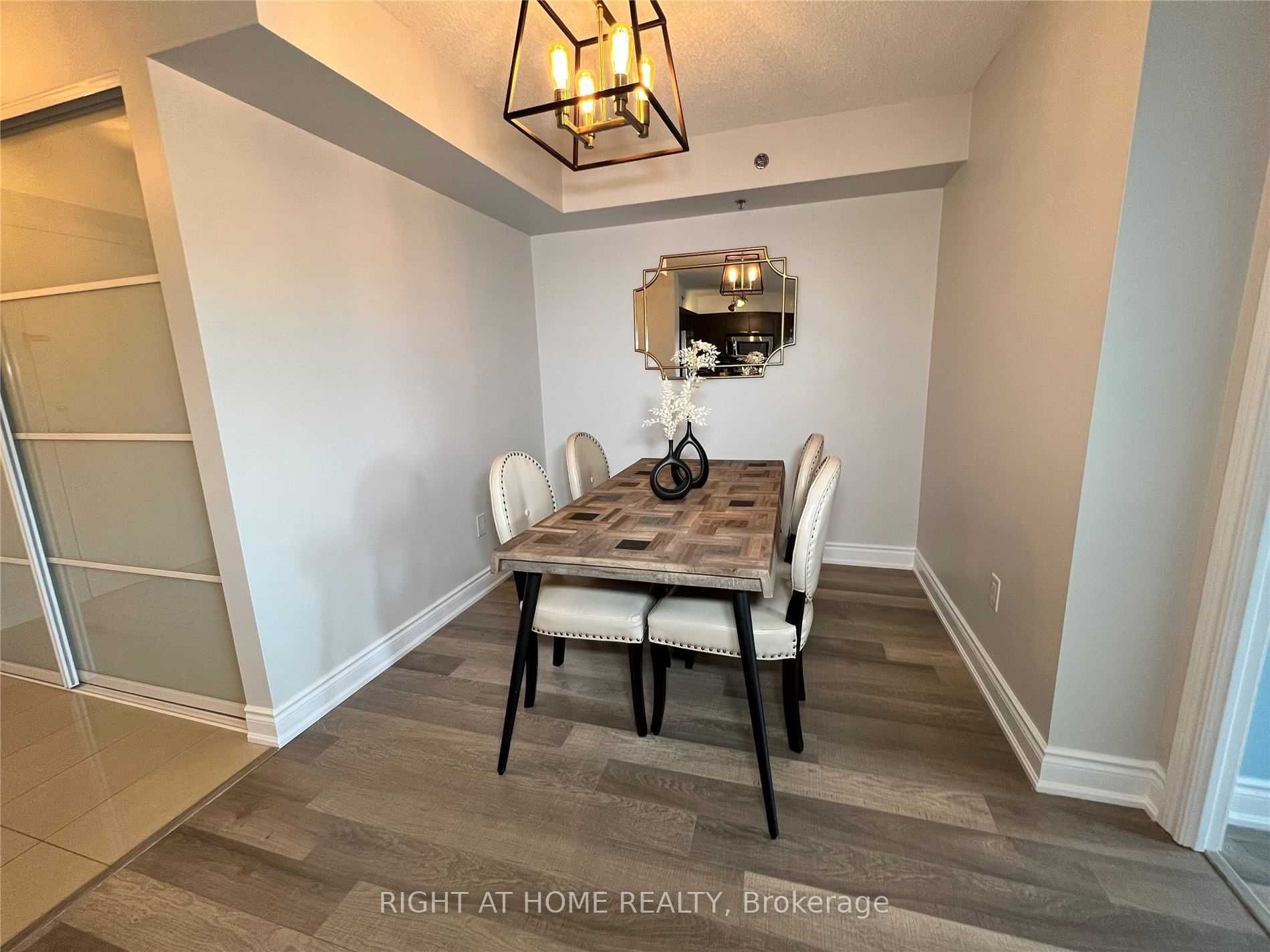 760 Sheppard Ave W, #508