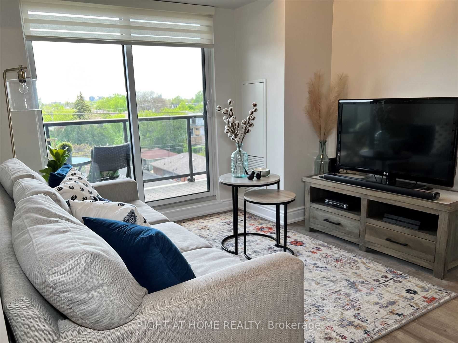 760 Sheppard Ave W, #508
