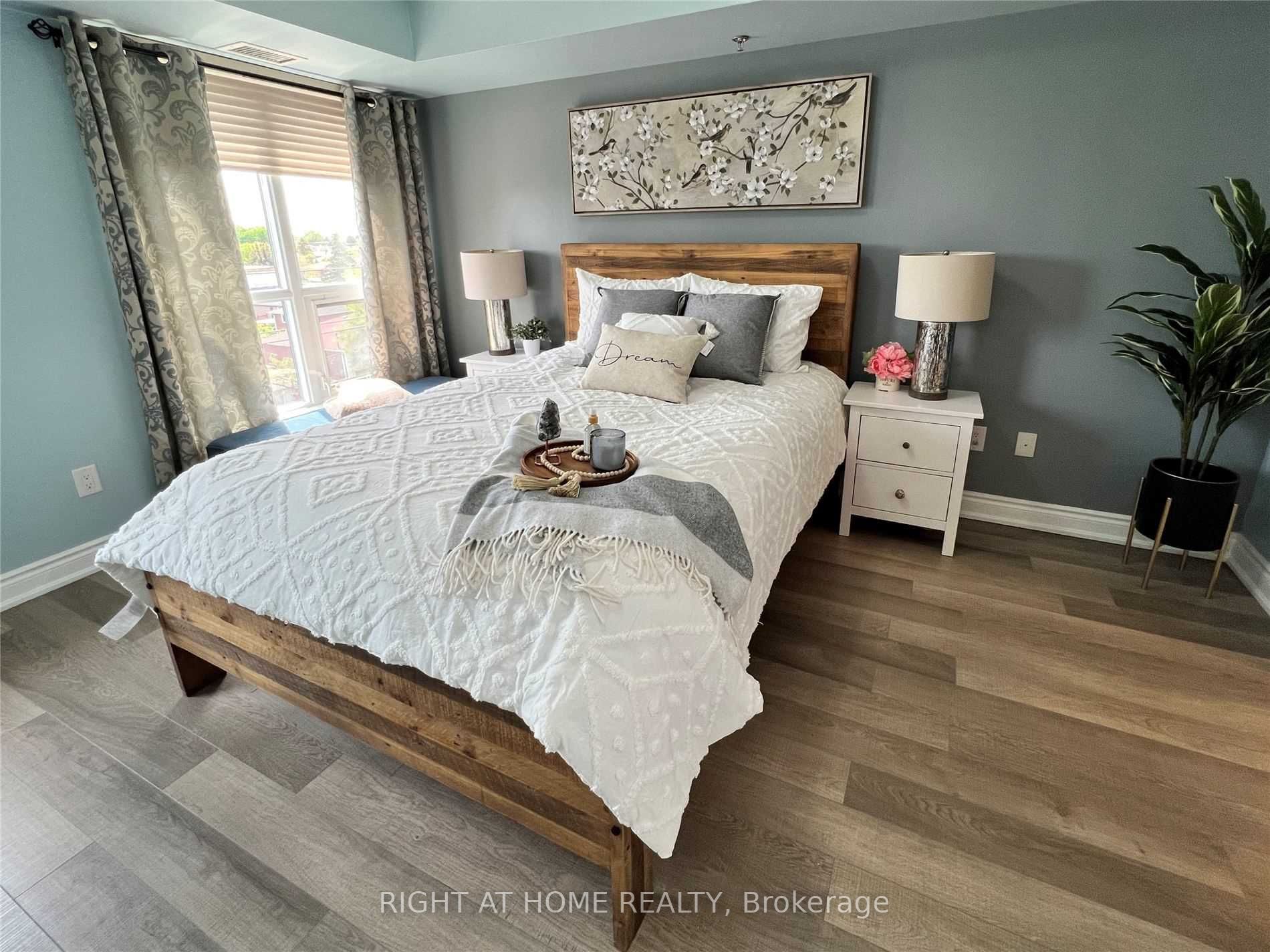 760 Sheppard Ave W, #508