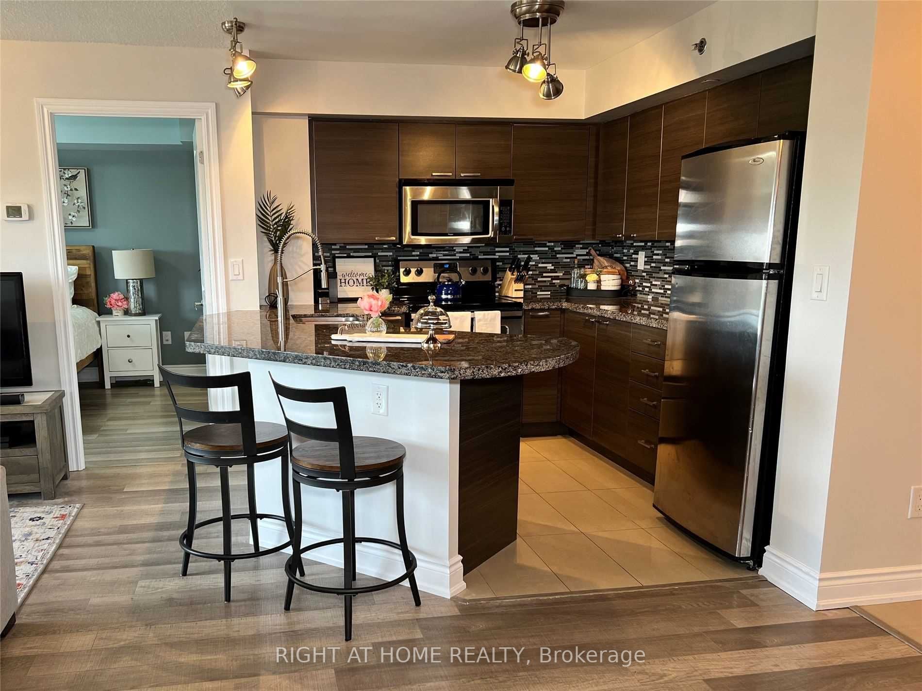 760 Sheppard Ave W, #508