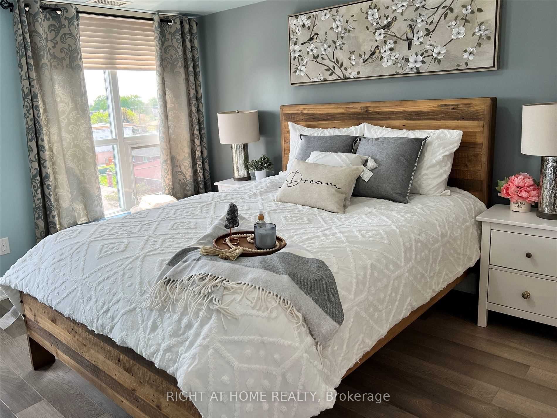 760 Sheppard Ave W, #508