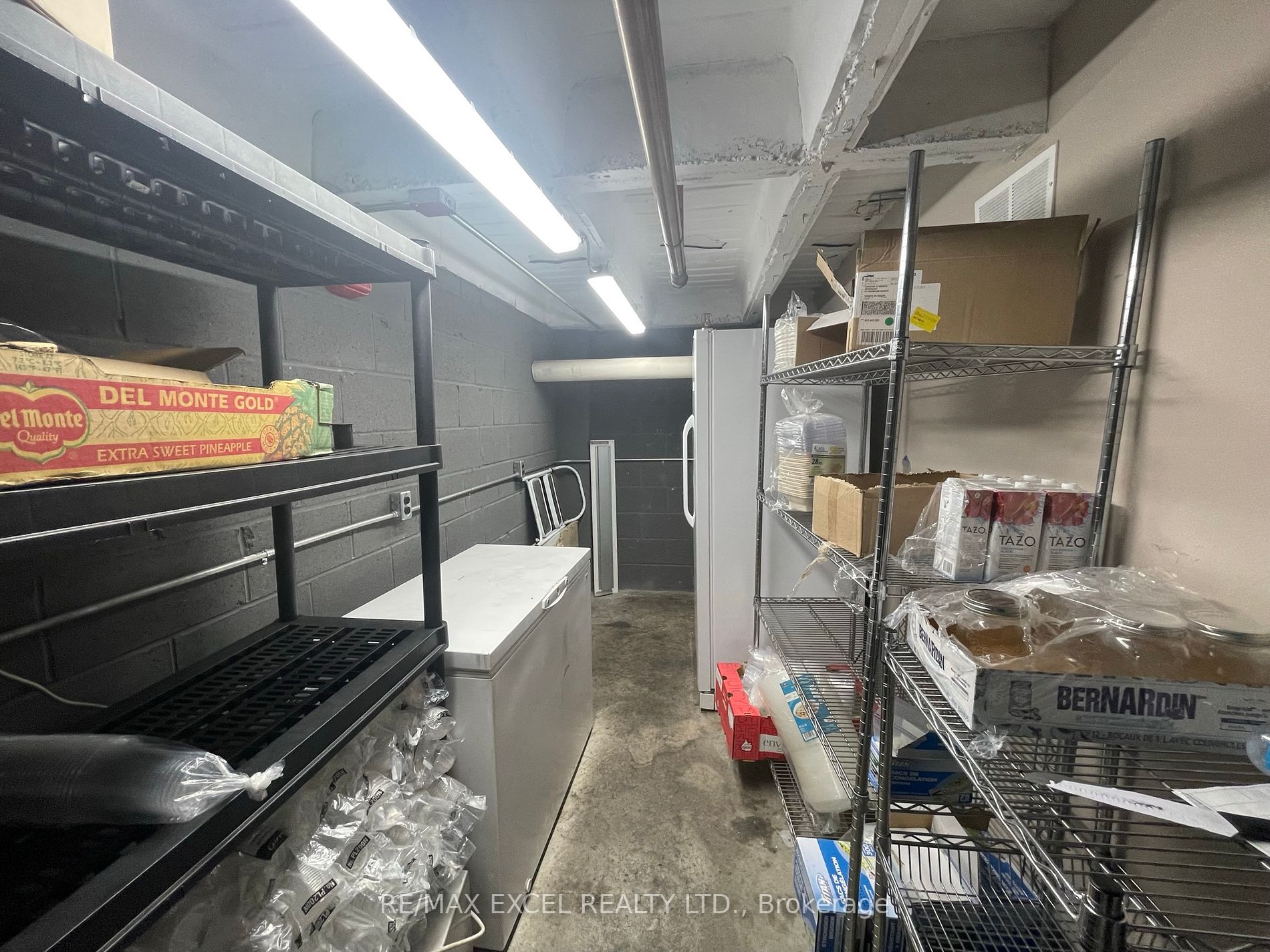 790 Bay St, #100