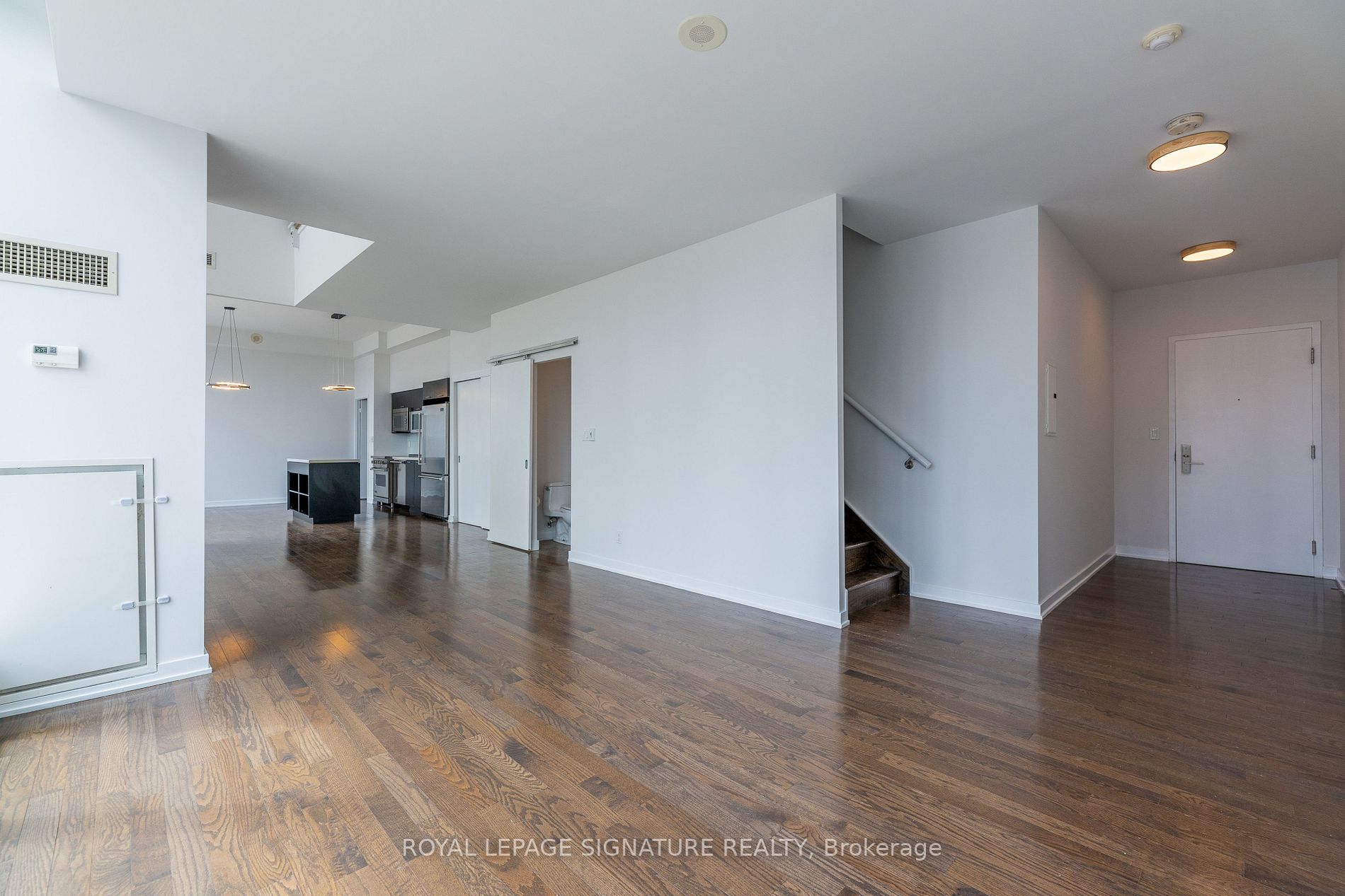 126 Simcoe St, #Ph05