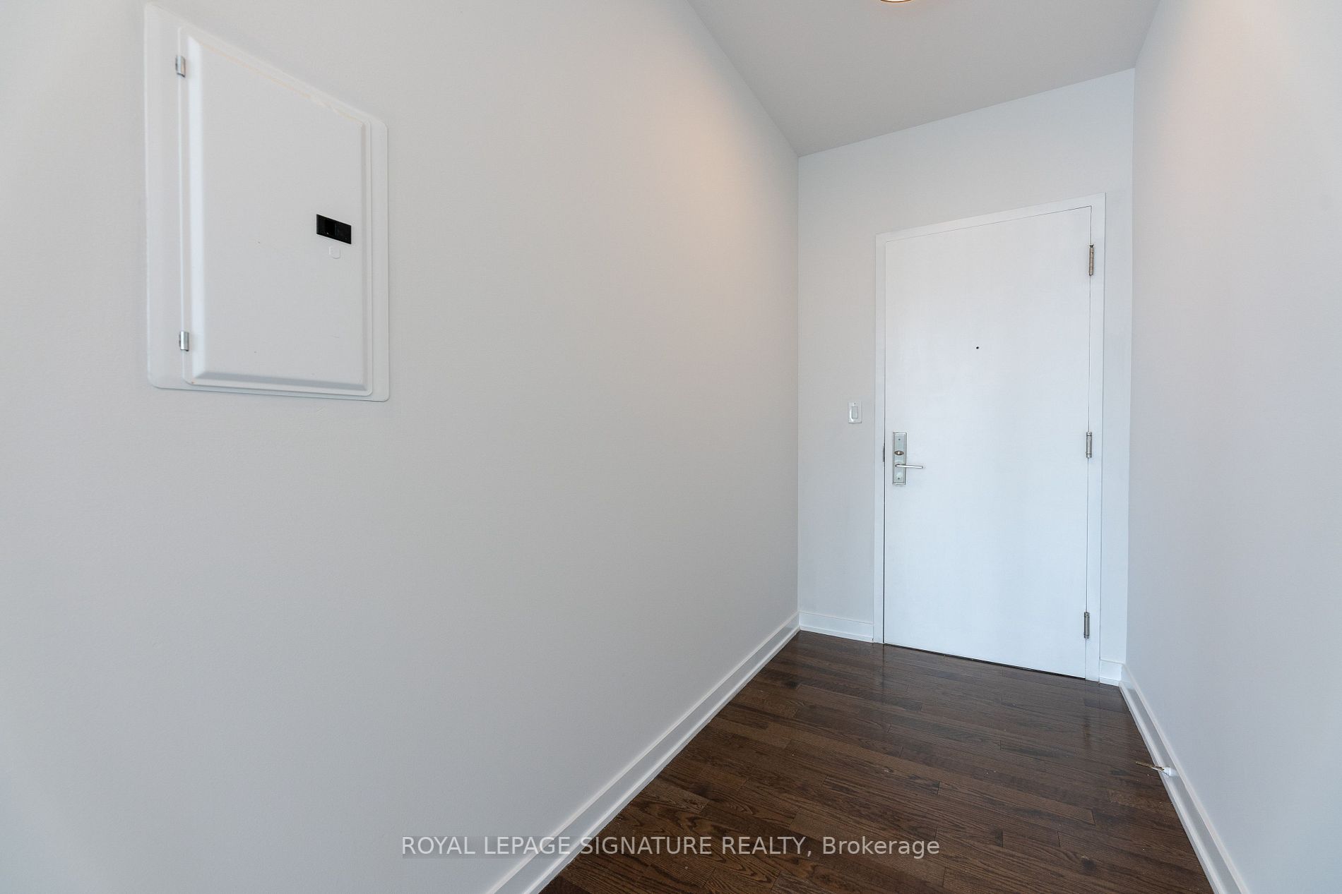 126 Simcoe St, #Ph05