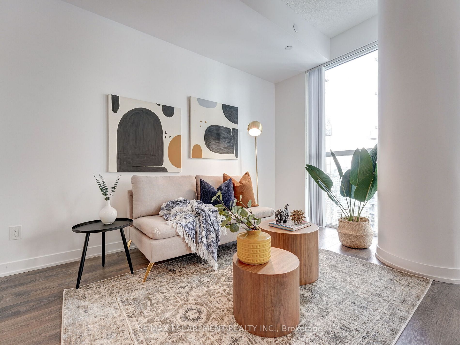 87 Peter St, #4412