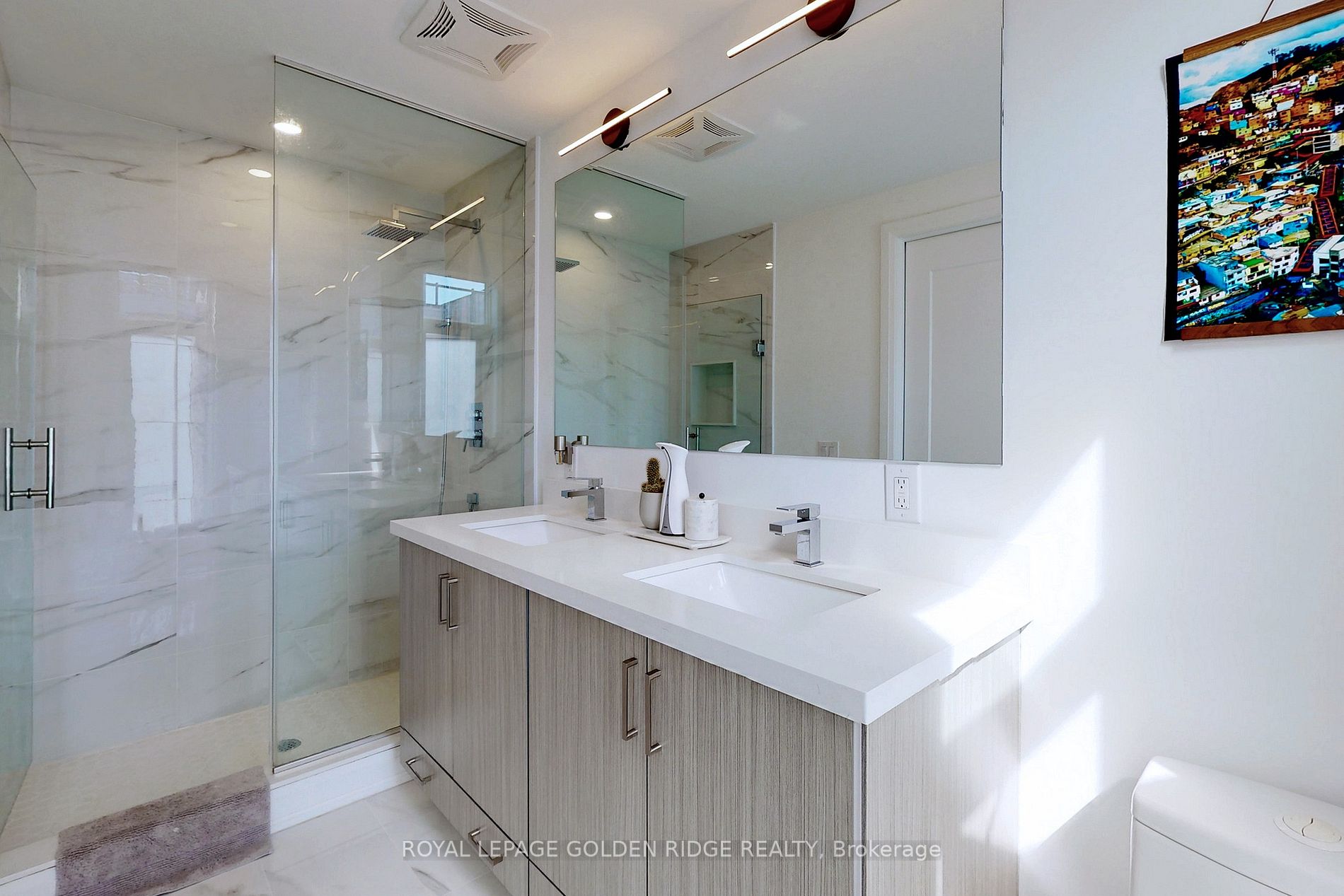 17 Greenbriar Rd, #7