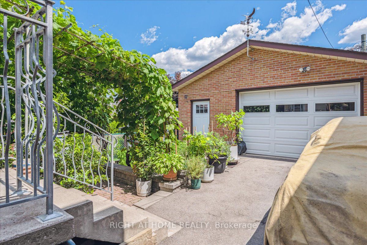 13 Rockvale Avenue