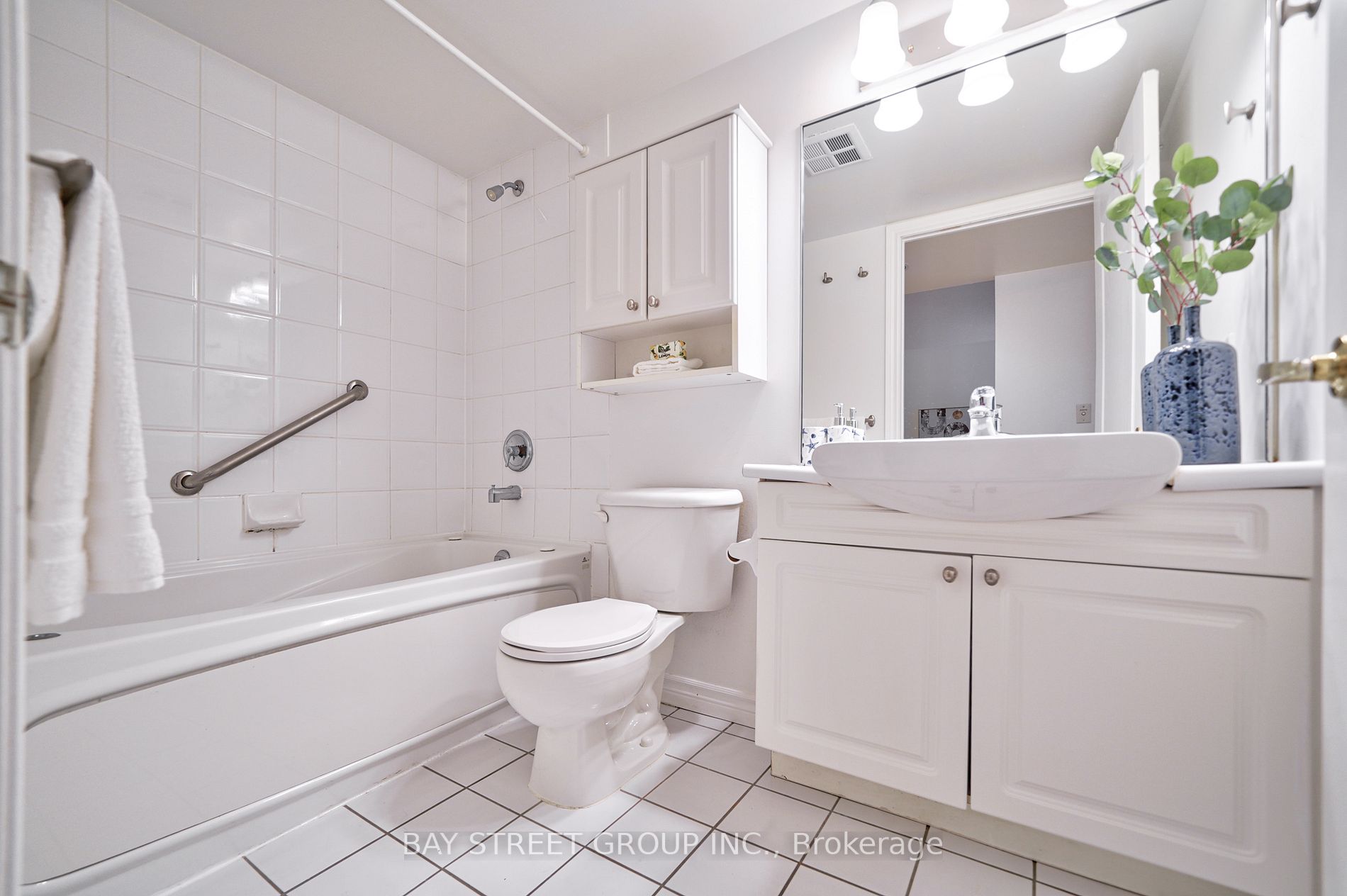 30 Hayden St, #402