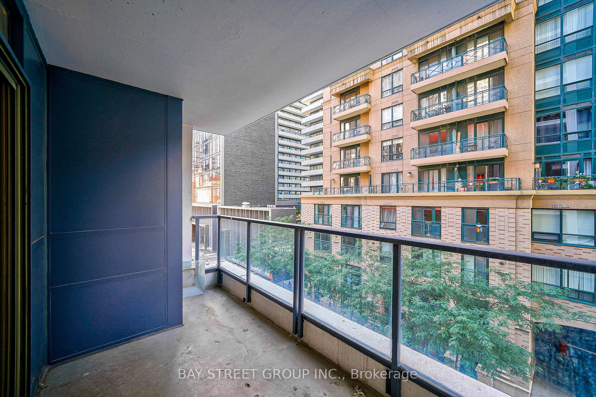 30 Hayden St, #402