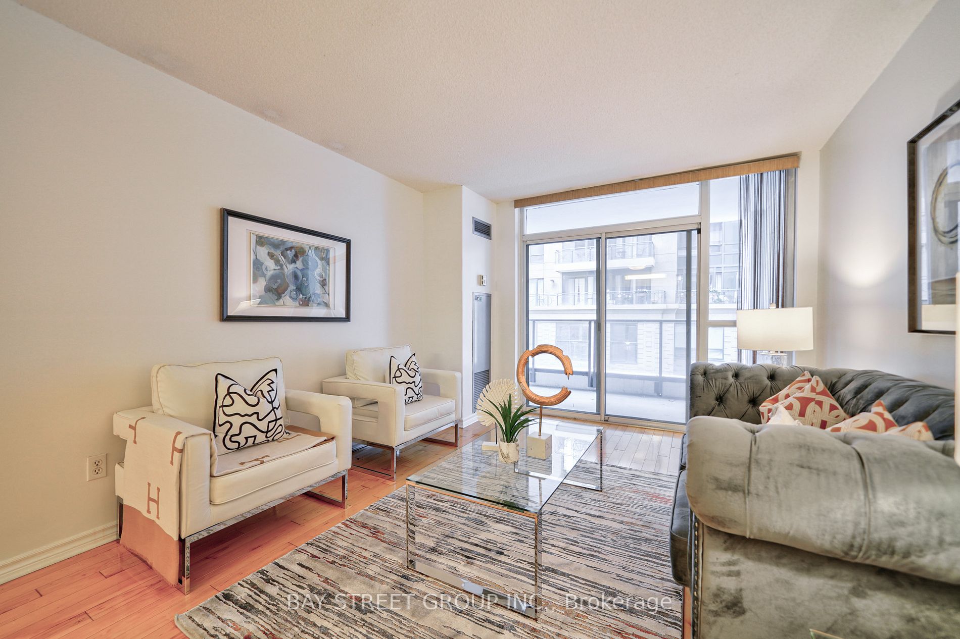 30 Hayden St, #402