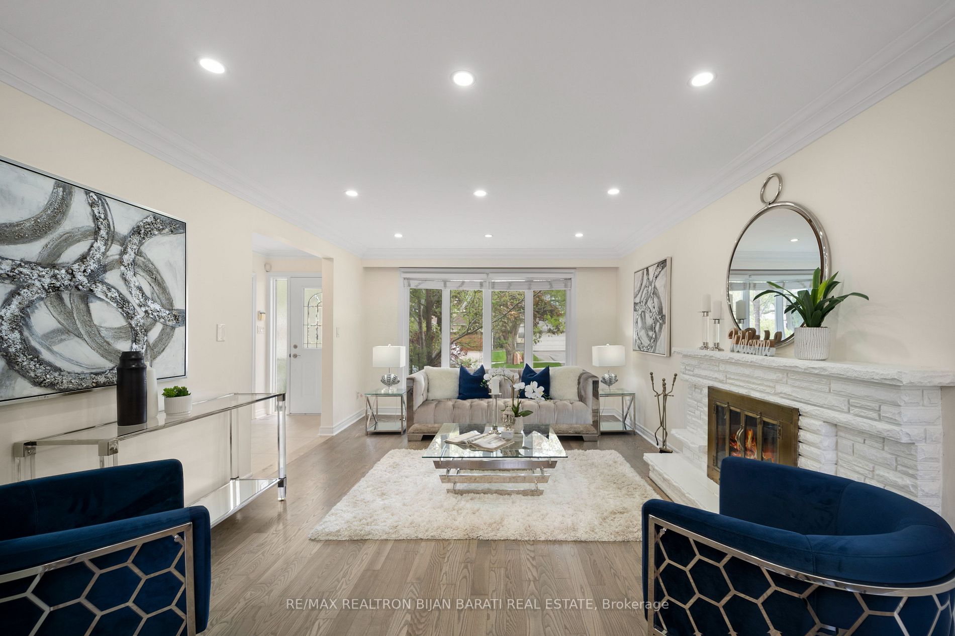 104 Olive Ave
