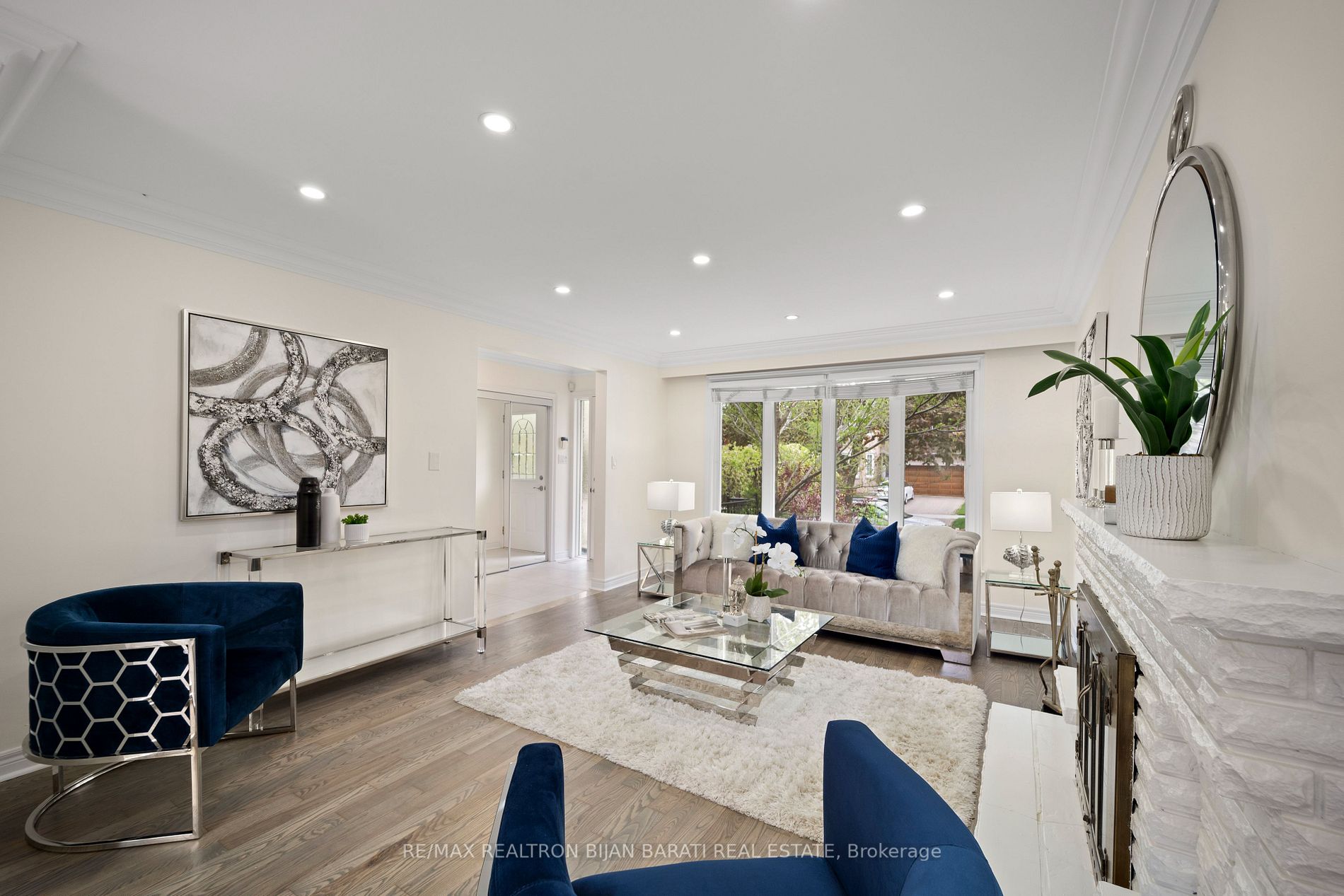 104 Olive Ave