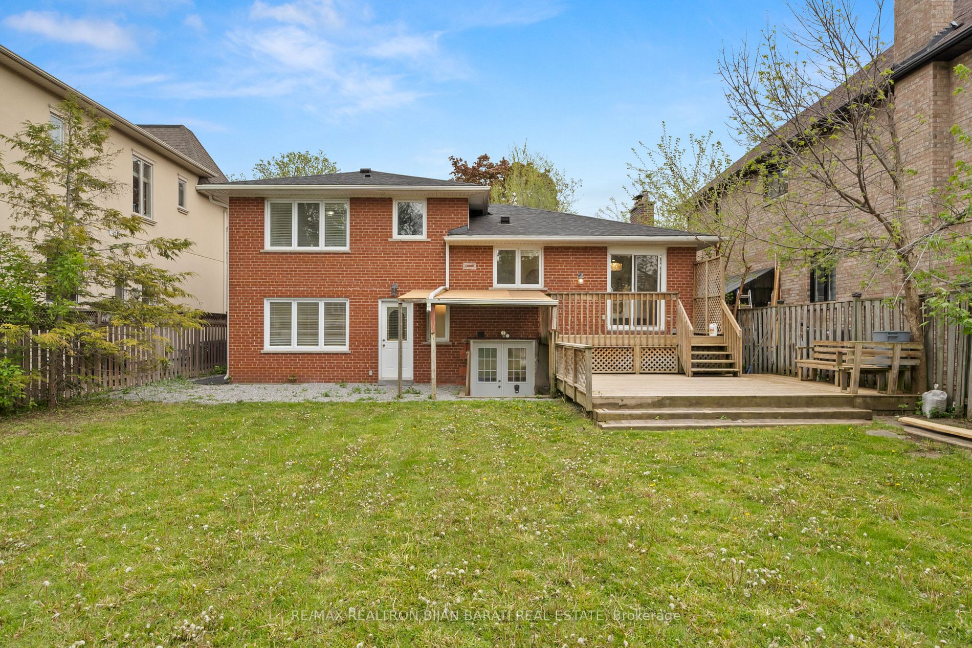 104 Olive Ave