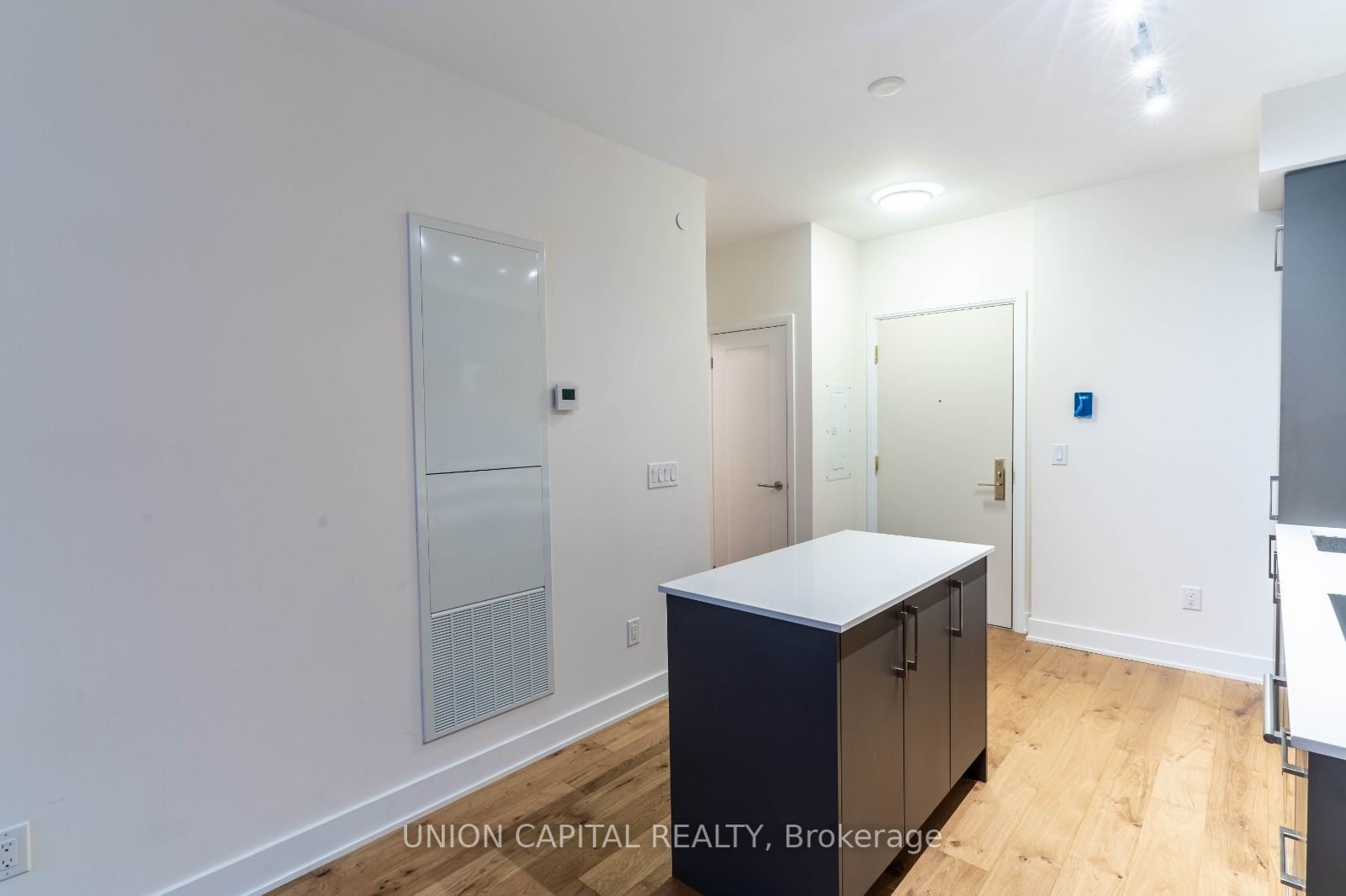 88 Cumberland St, #406