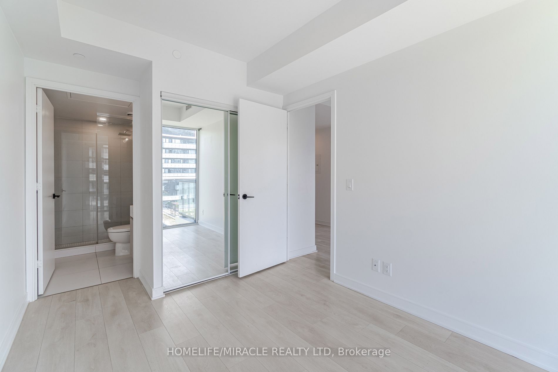 180 Mill St, #S902