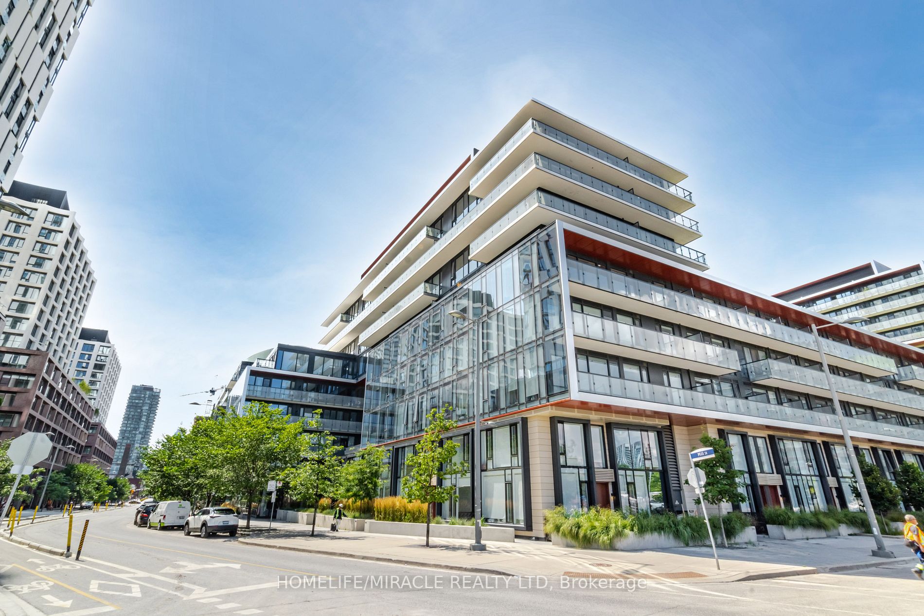 180 Mill St, #S902