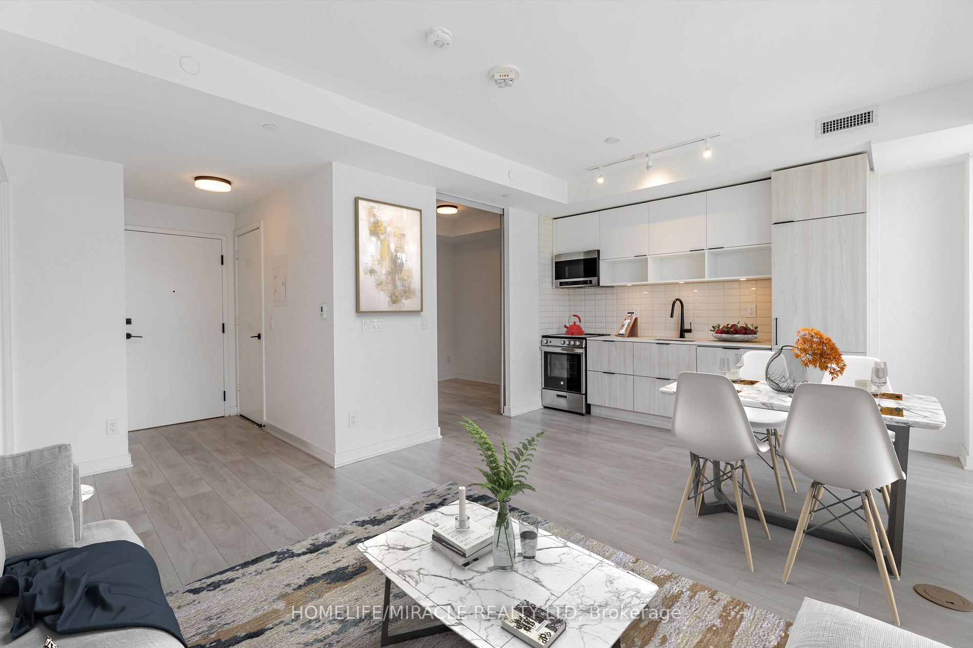 180 Mill St, #S902