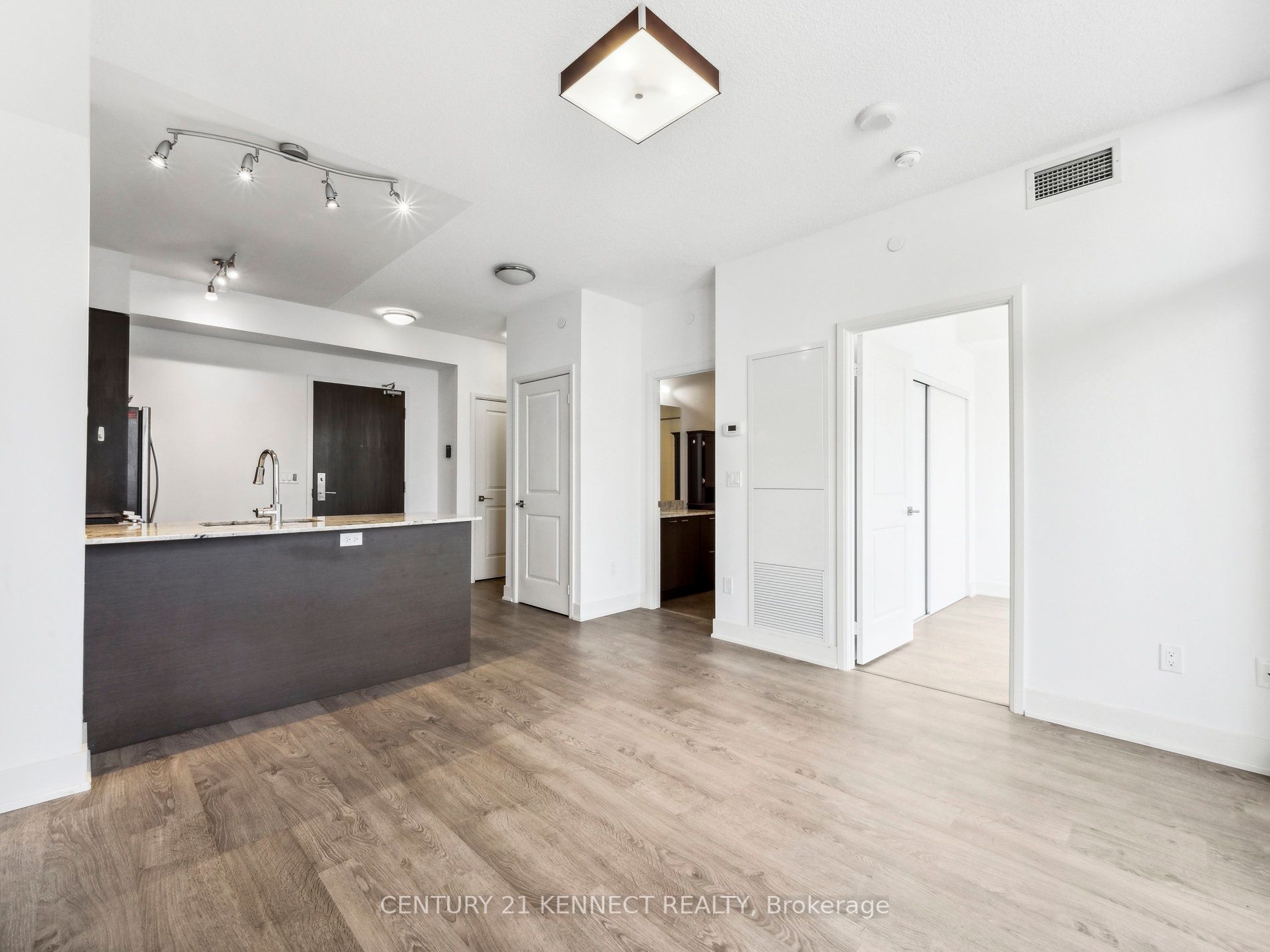 88 Sheppard Ave E, #2306