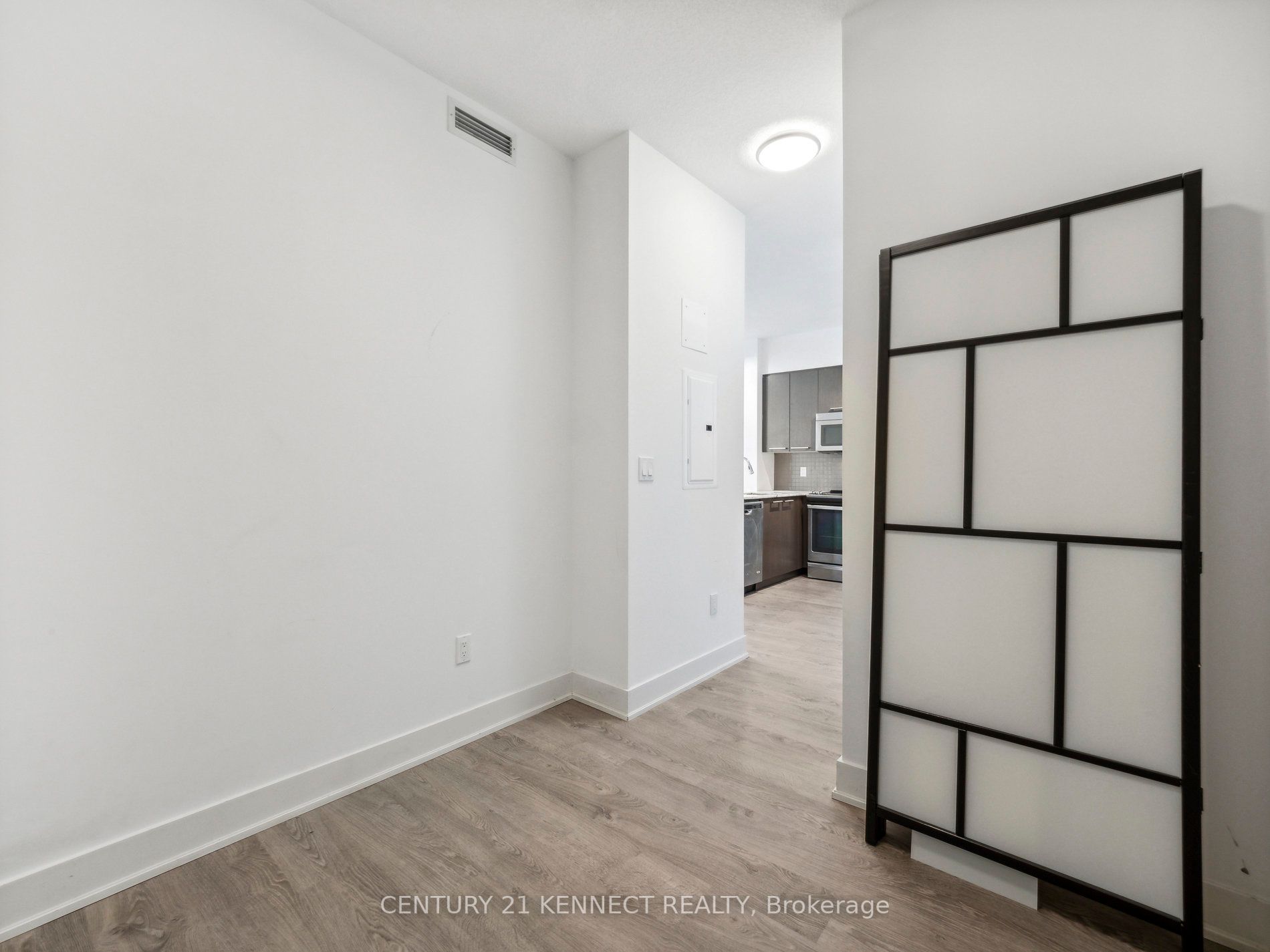 88 Sheppard Ave E, #2306