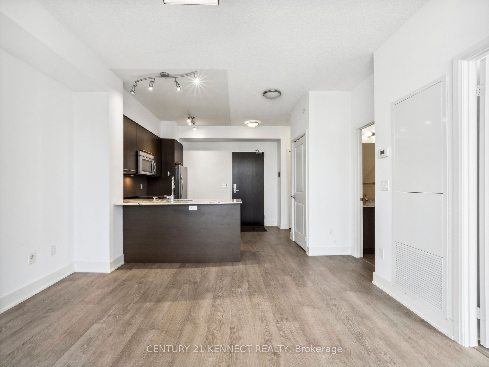 88 Sheppard Ave E, #2306