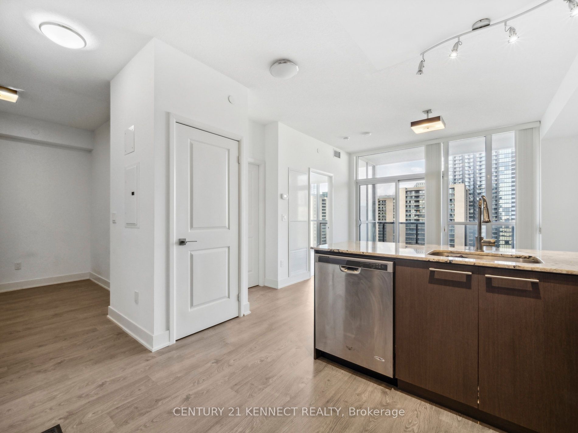 88 Sheppard Ave E, #2306