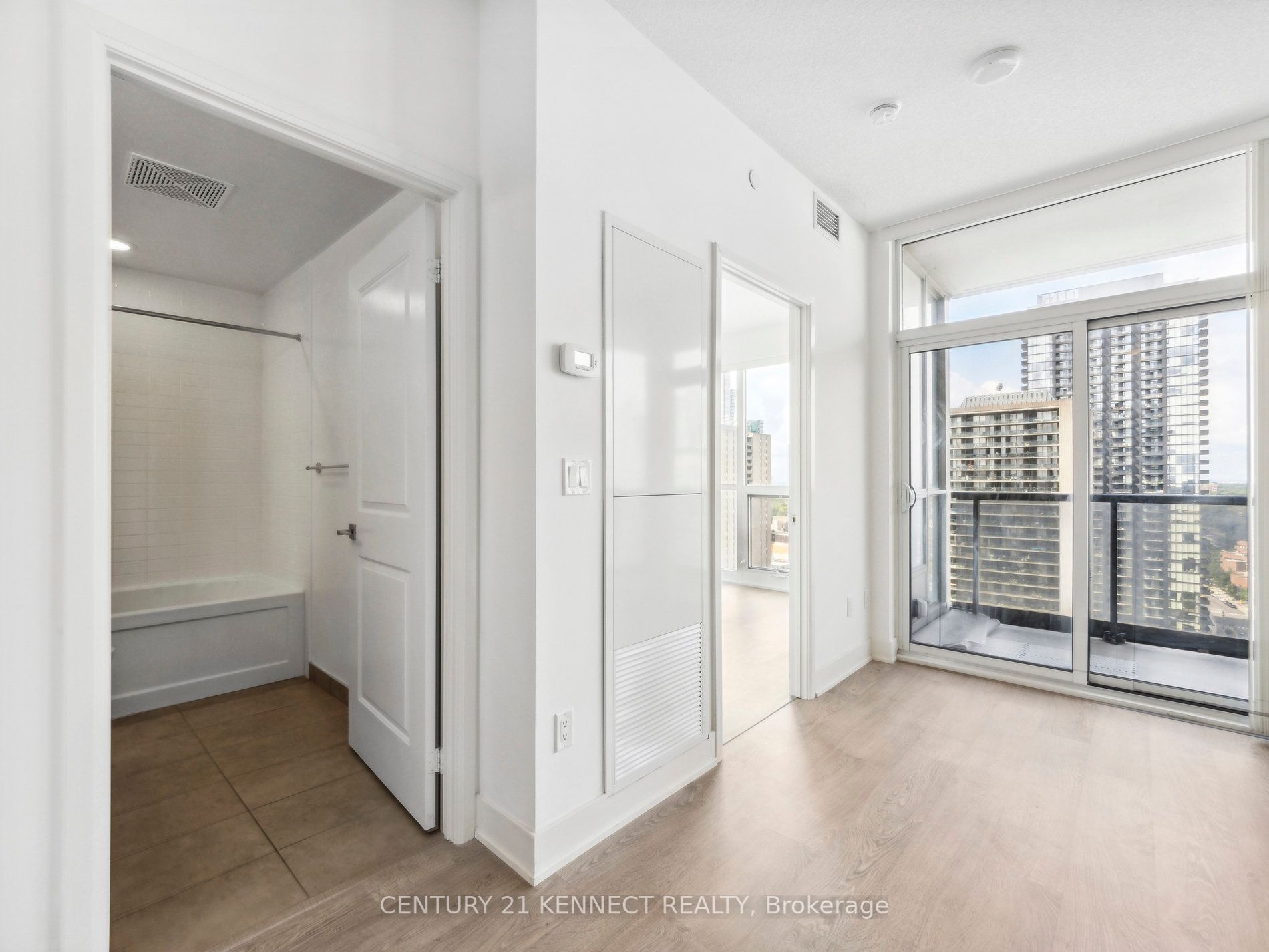 88 Sheppard Ave E, #2306