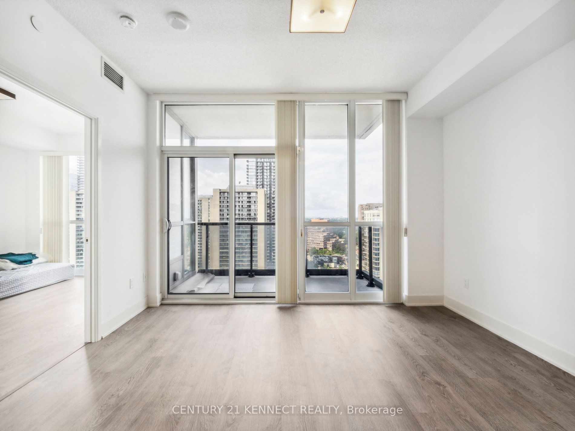 88 Sheppard Ave E, #2306