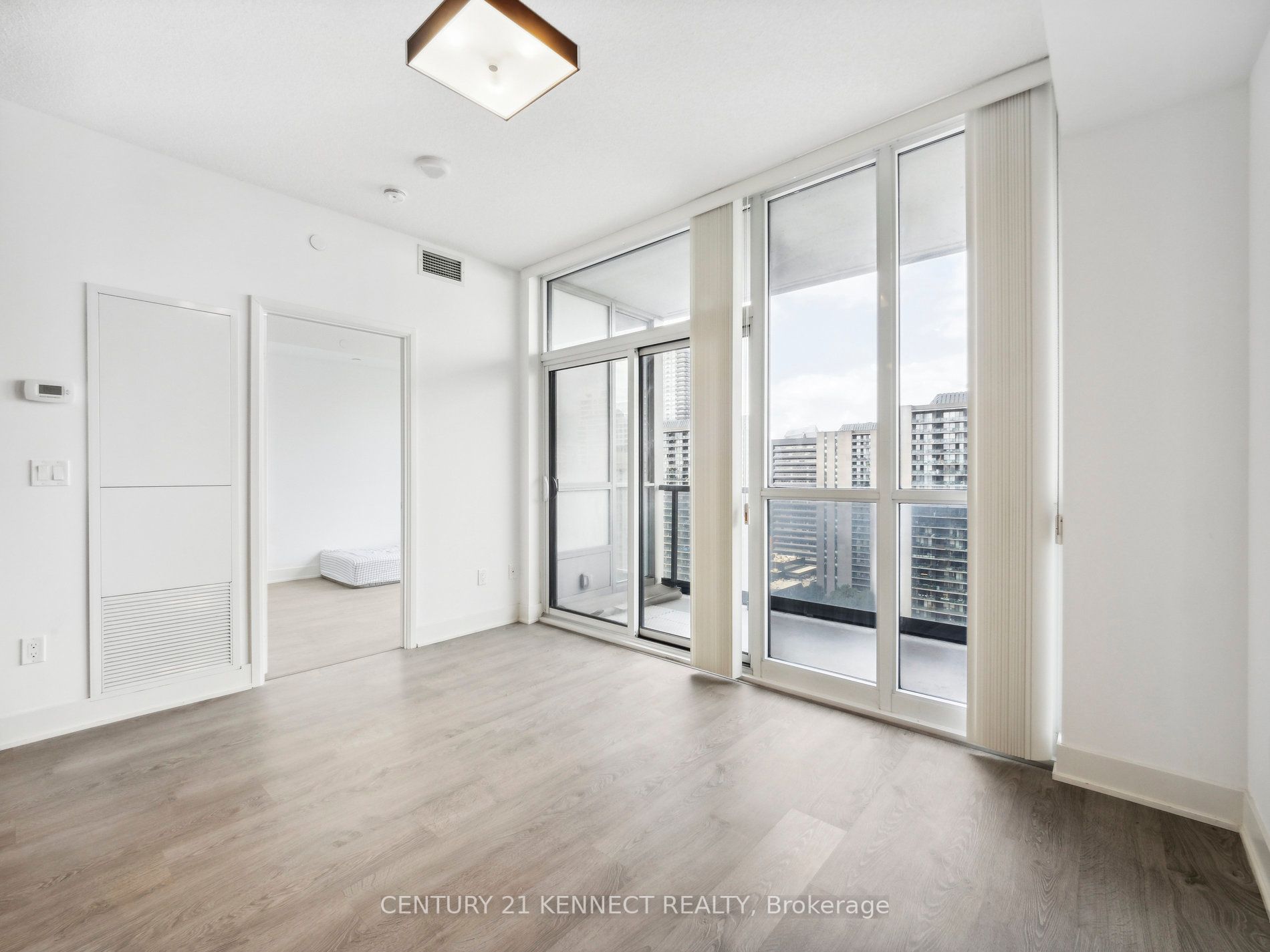 88 Sheppard Ave E, #2306