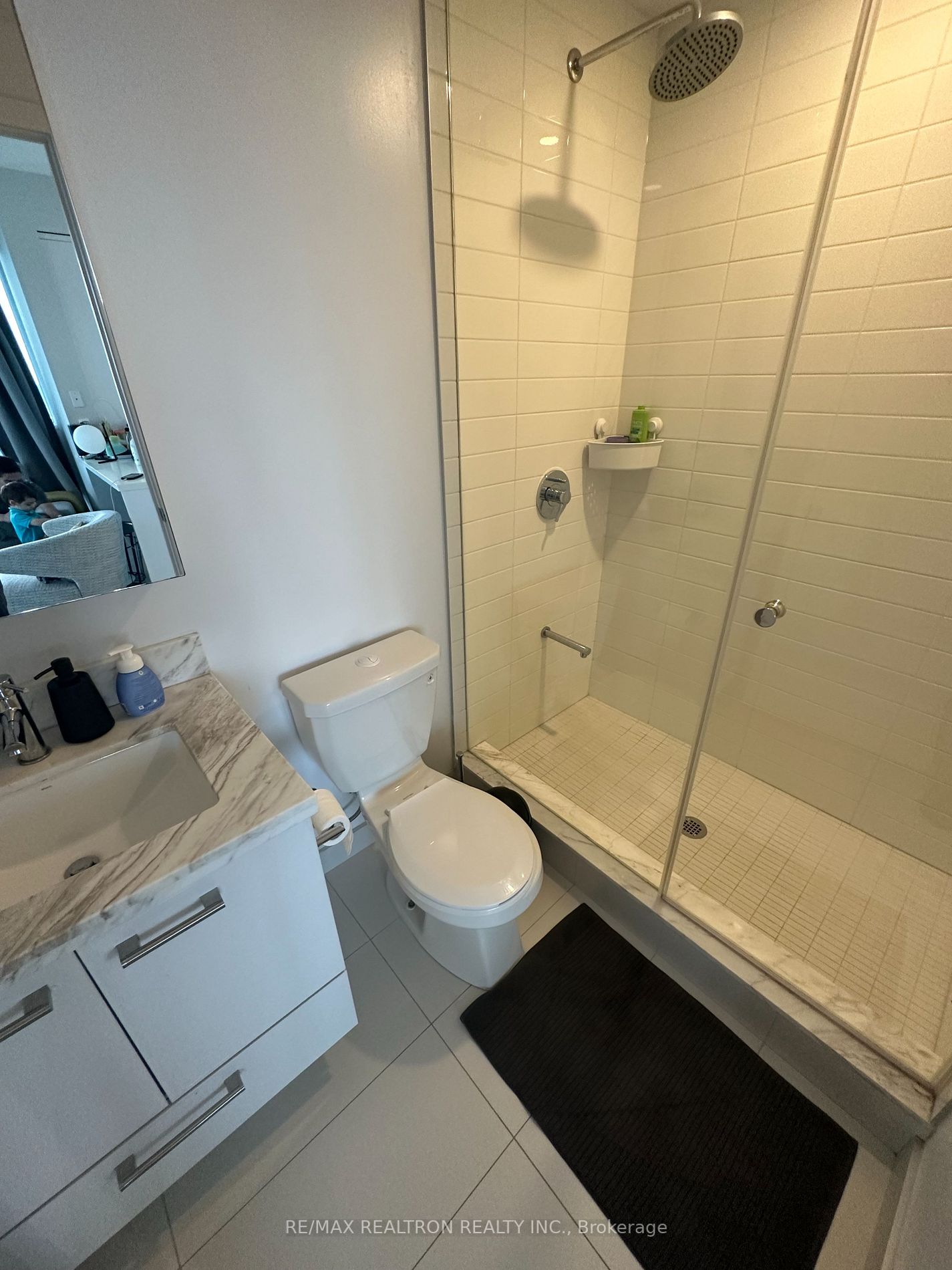 2221 Yonge St, #5103