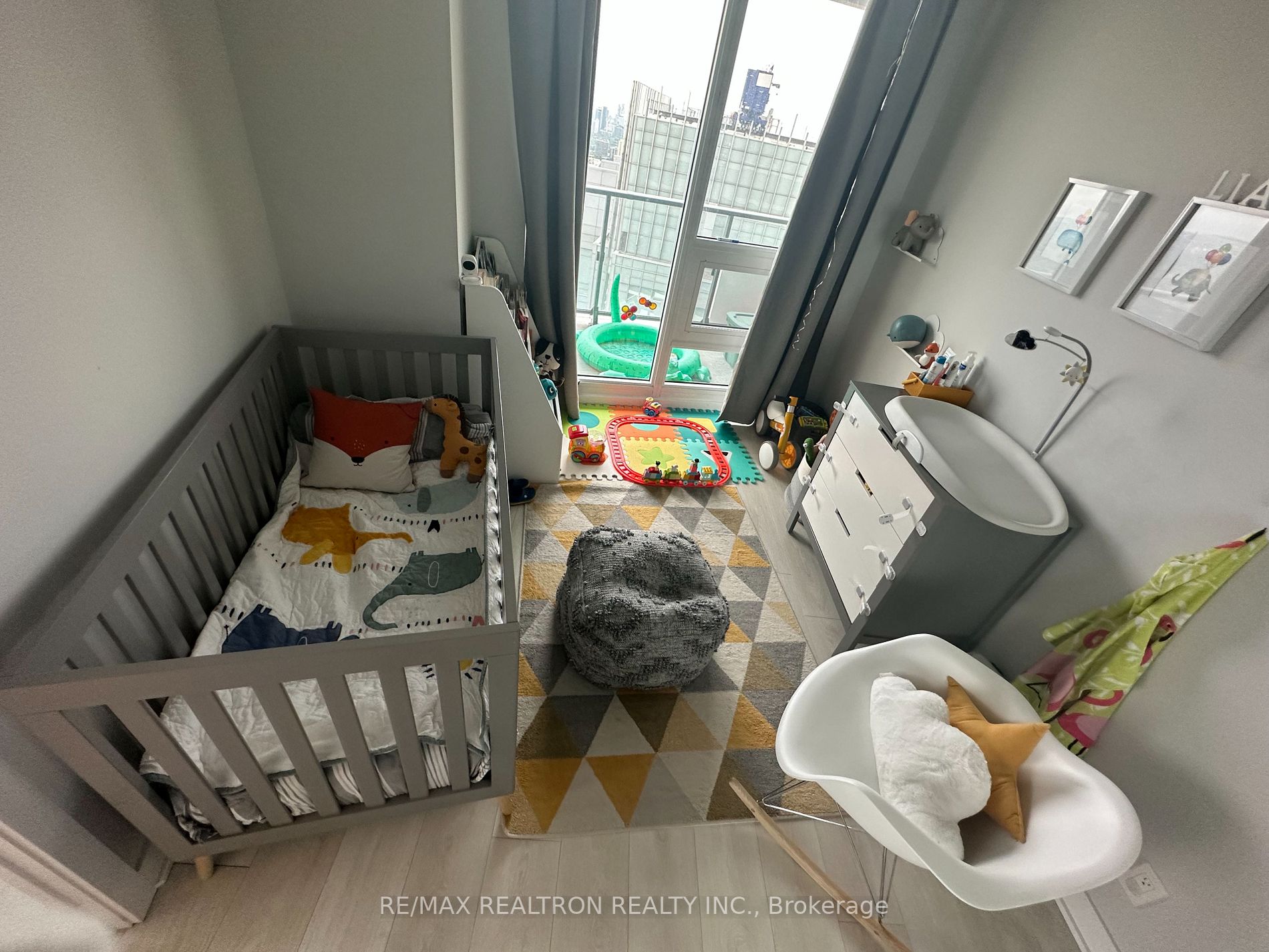 2221 Yonge St, #5103