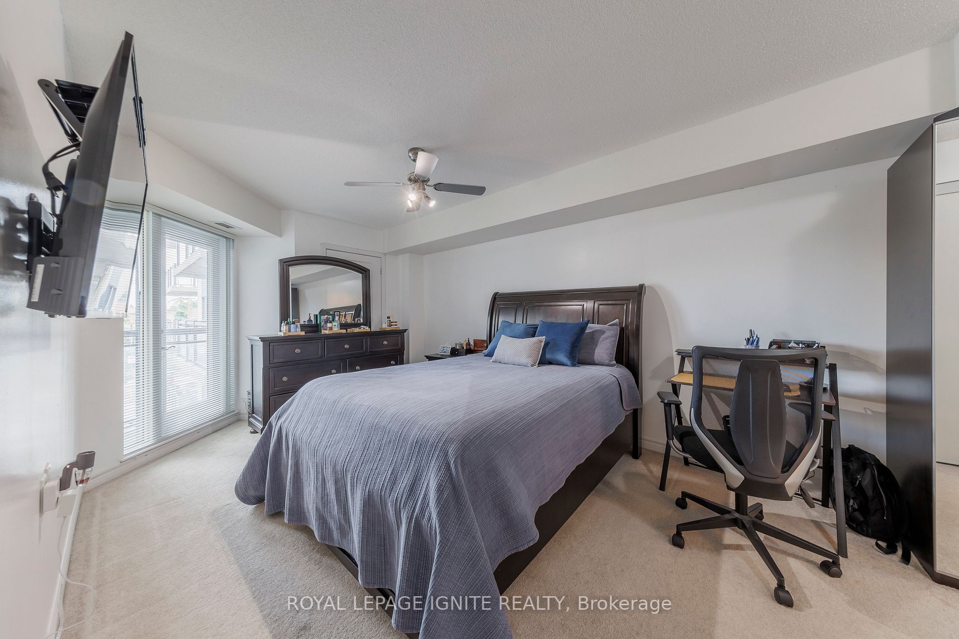 872 Sheppard Ave W, #218