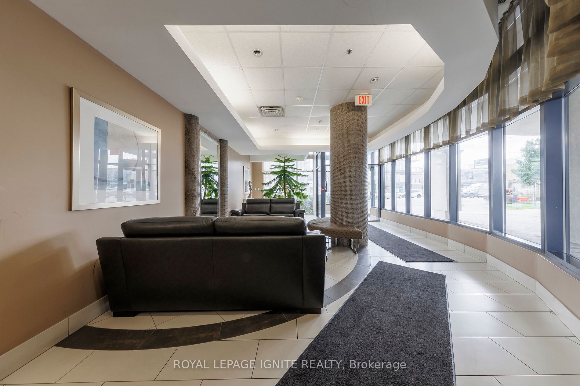 872 Sheppard Ave W, #218