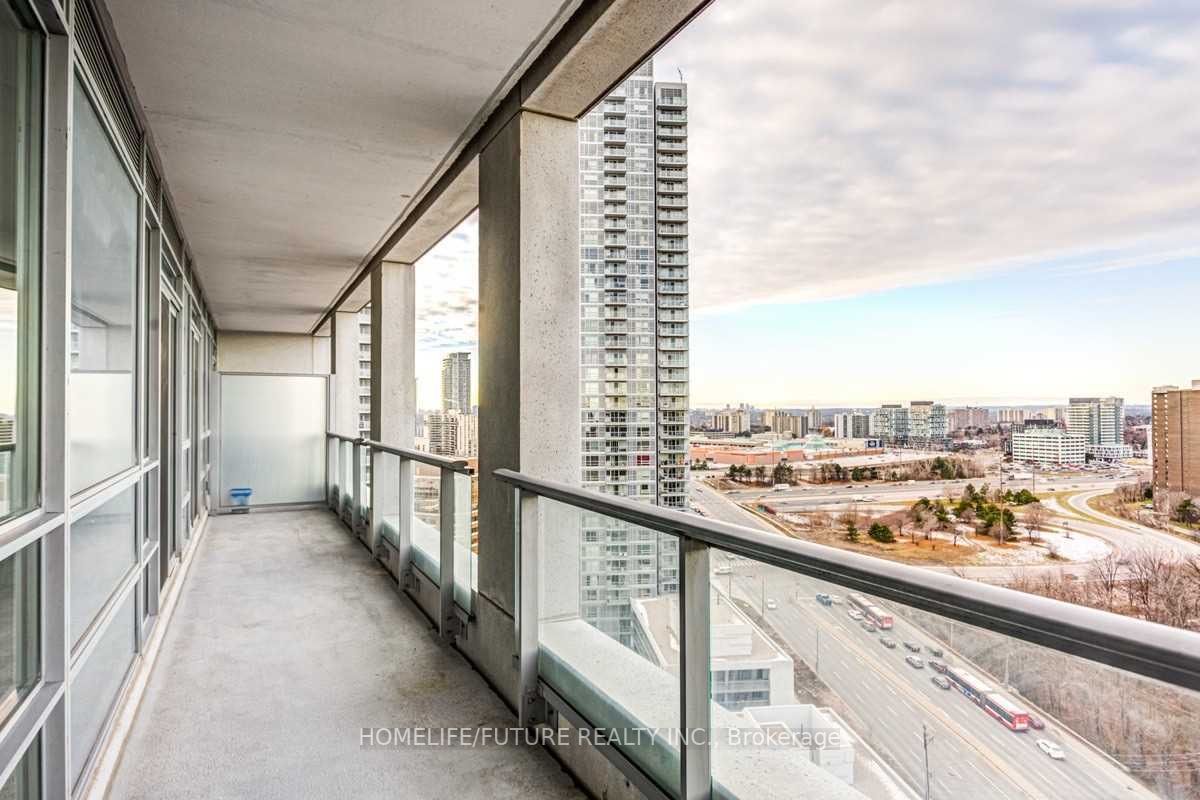 30 Herons Hill Way, #1802