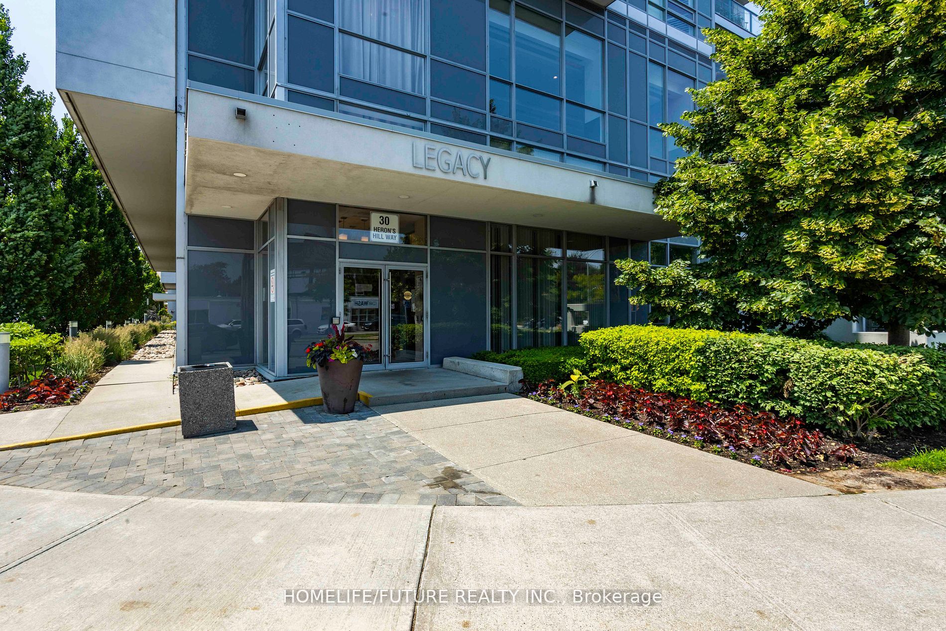 30 Herons Hill Way, #1802