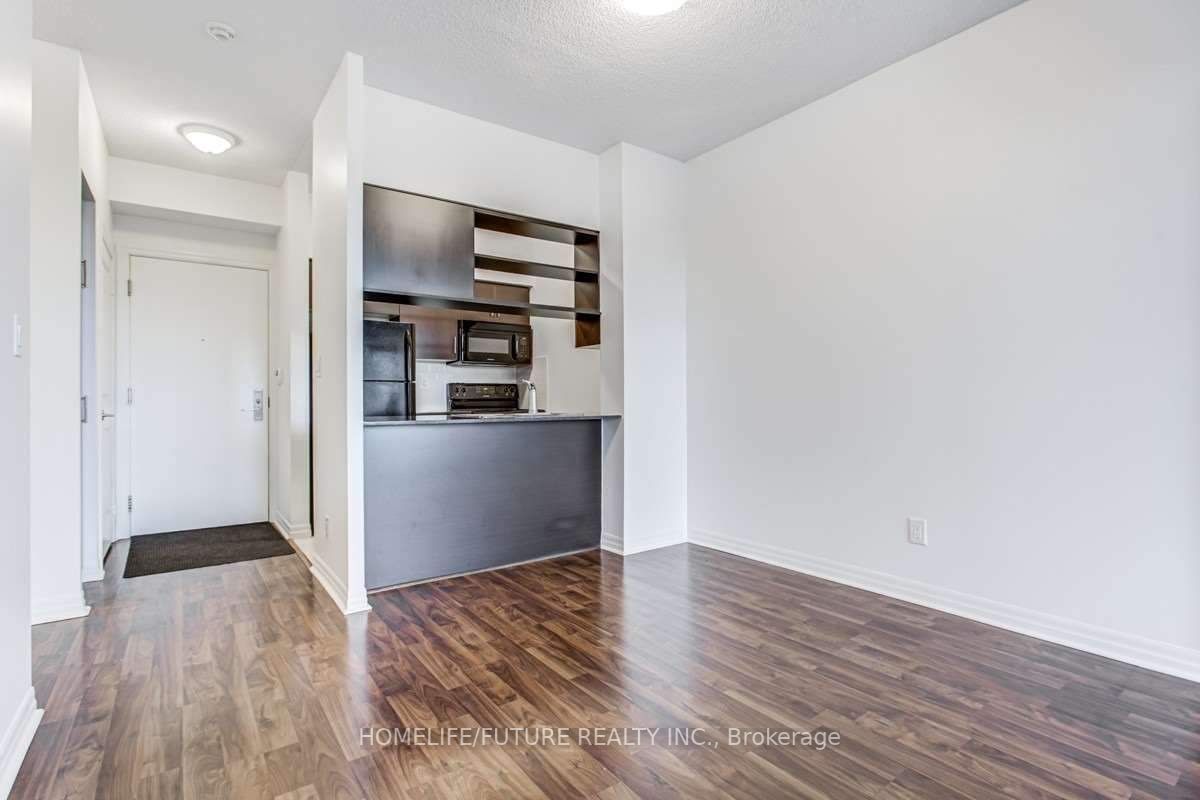 30 Herons Hill Way, #1802