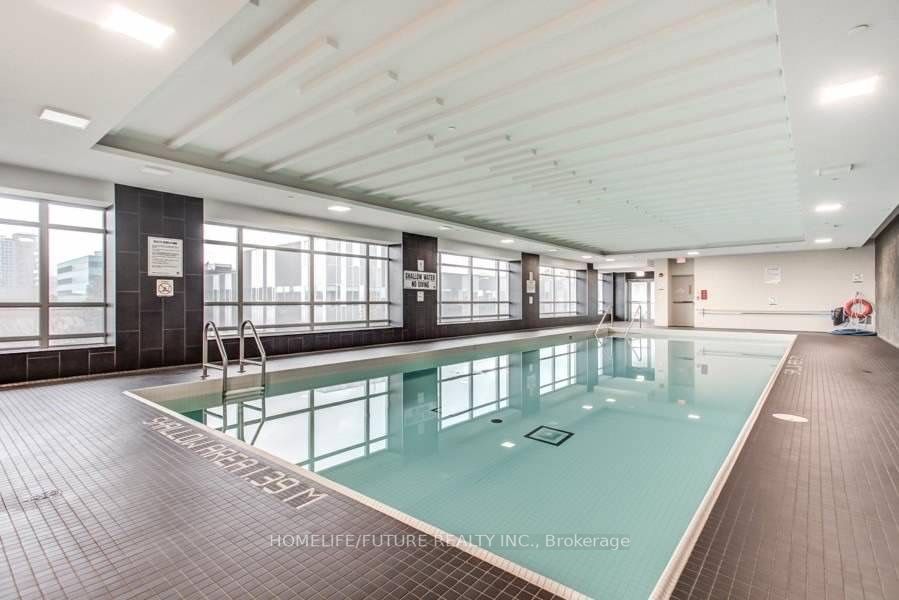 30 Herons Hill Way, #1802