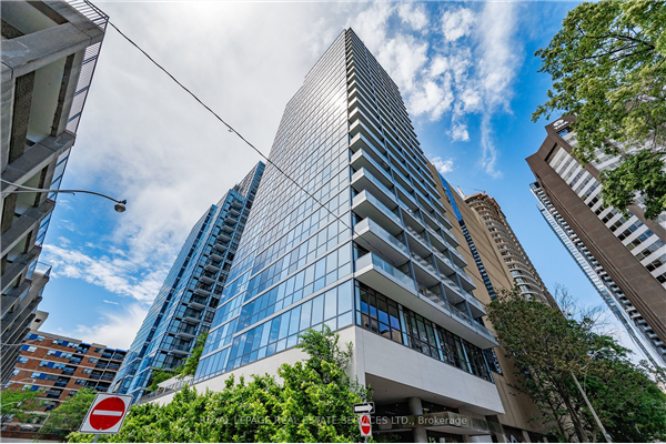 210 Simcoe St, Toronto