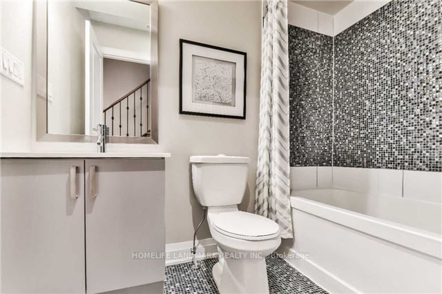 65 Hargrave Lane, #166