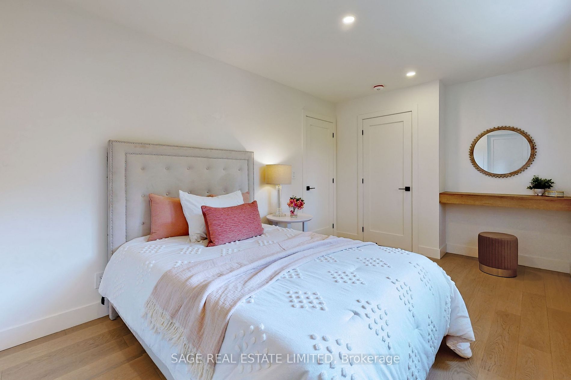20 Averdon Cres