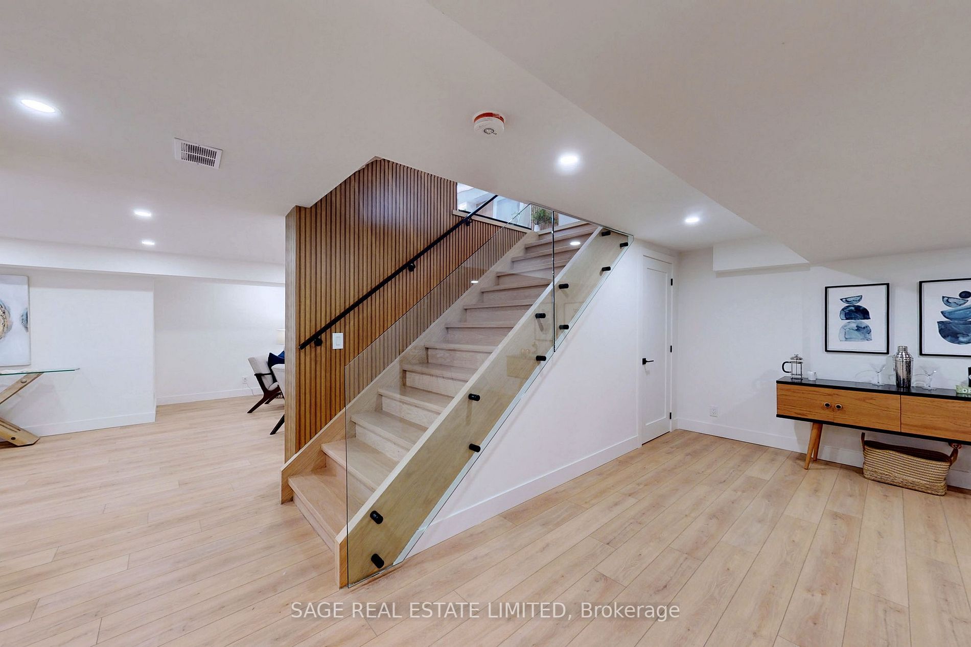 20 Averdon Cres
