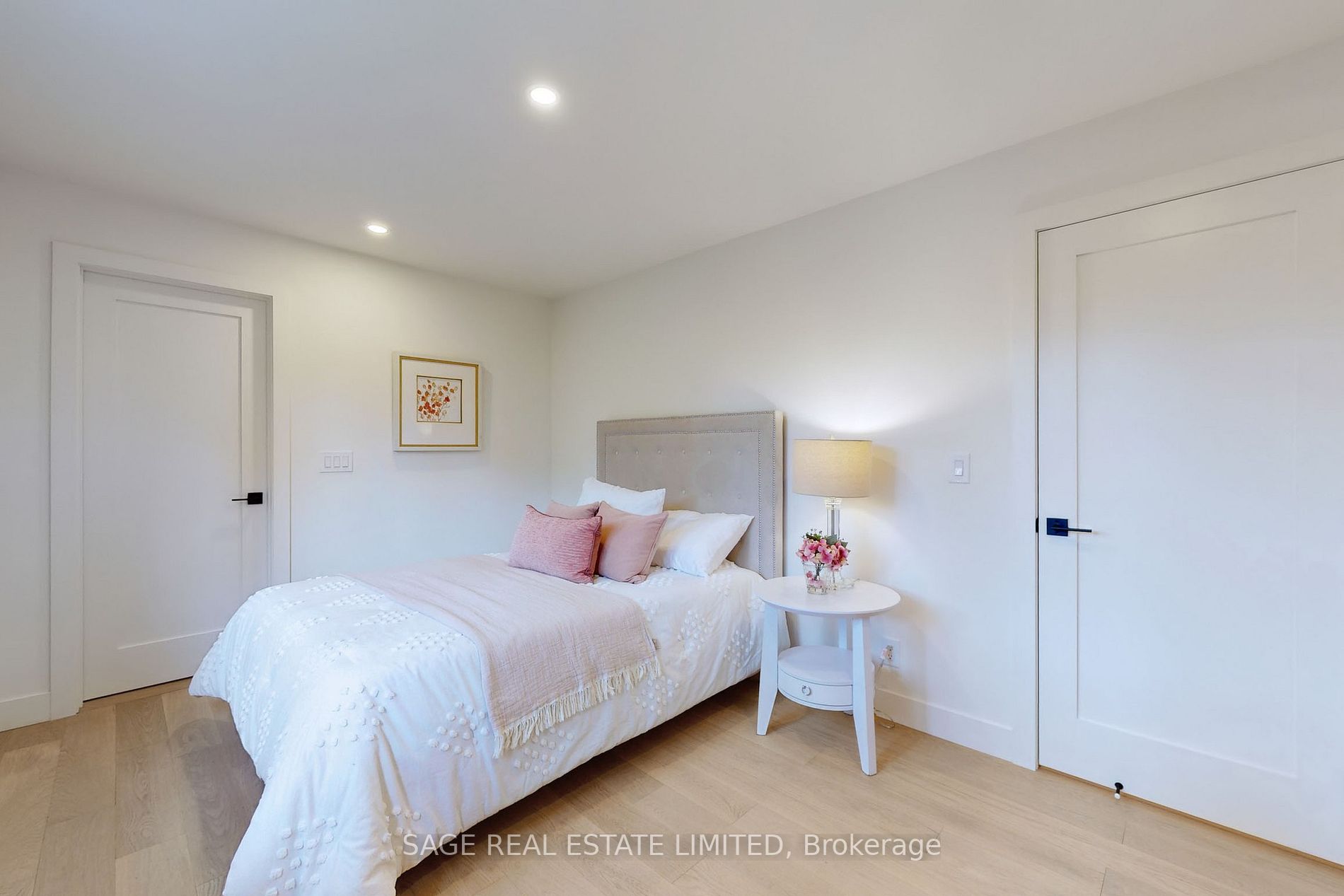 20 Averdon Cres