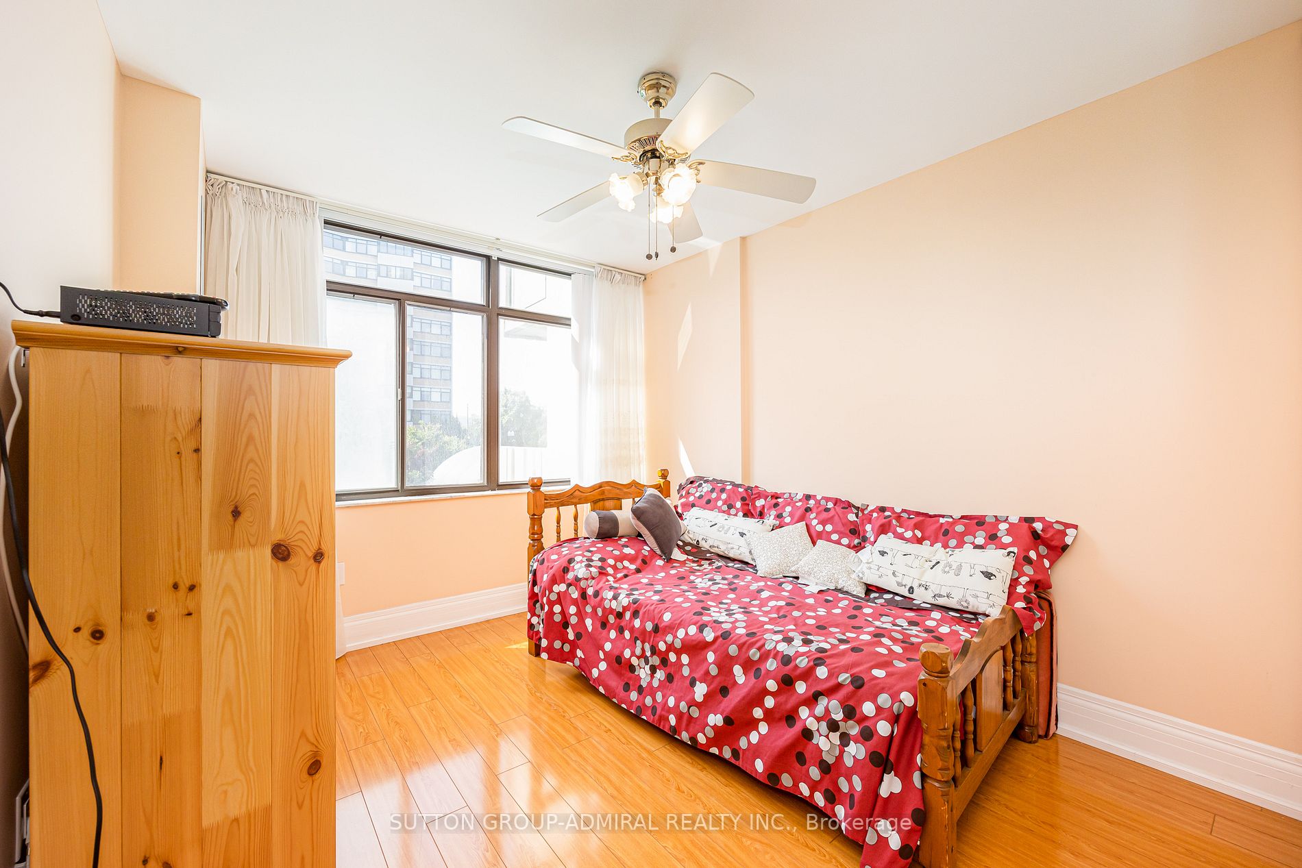 1201 Steeles Ave W, #201