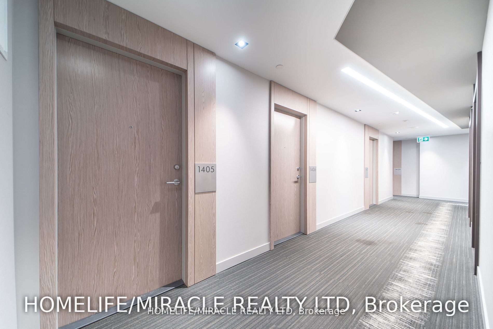 215 Queen St W, #1405