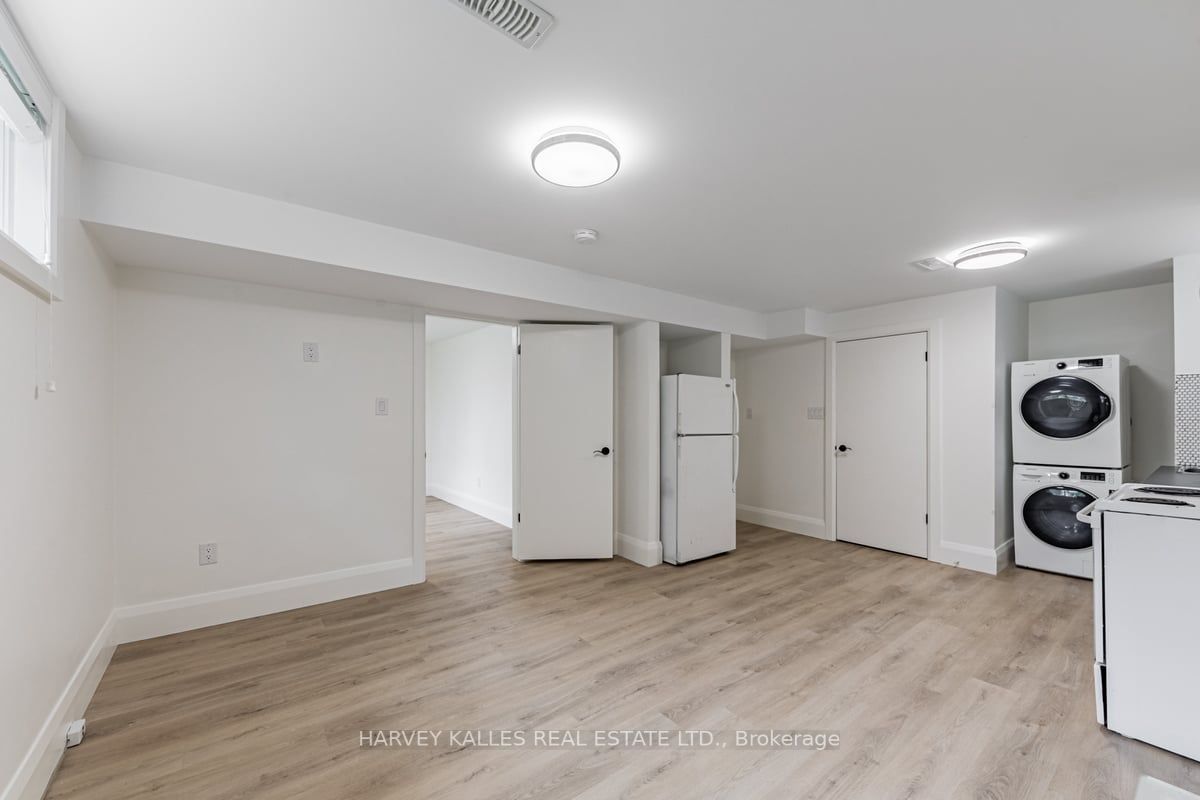 10 Cavotti Cres, #Lower A