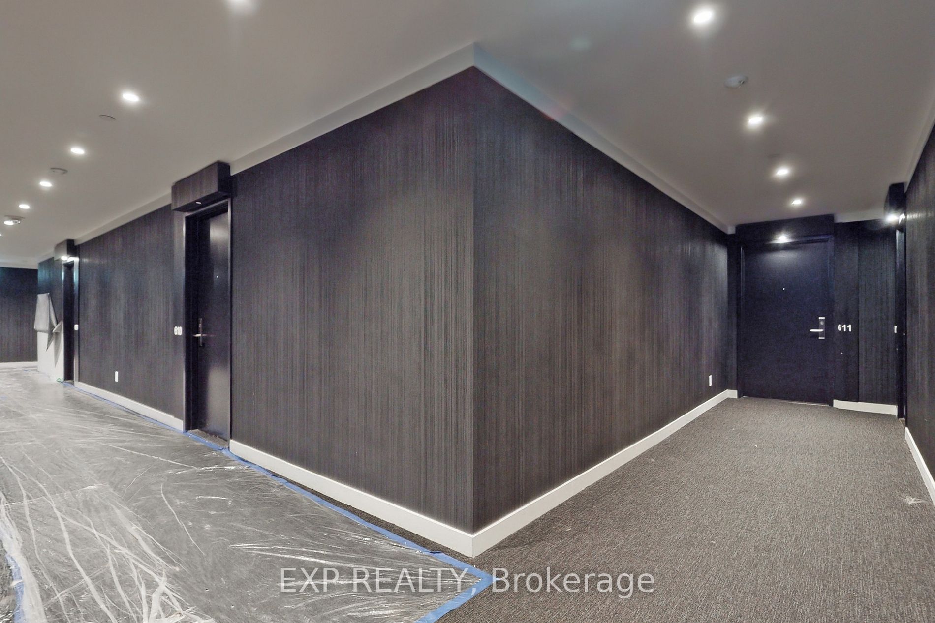 20 Edward St, #611