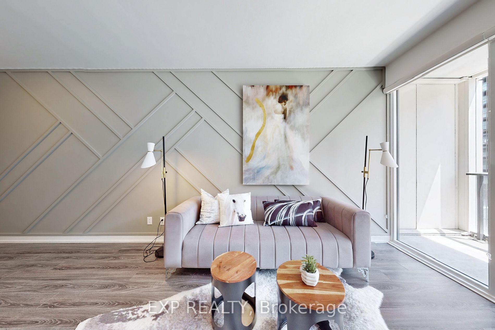 20 Edward St, #611