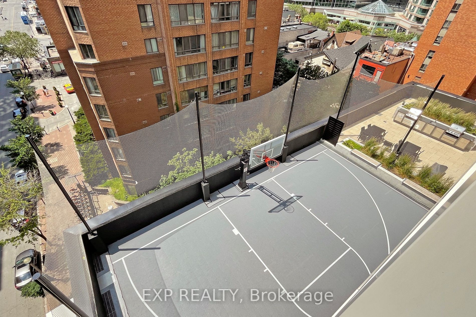 20 Edward St, #611
